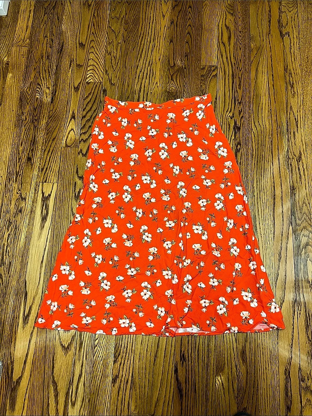 Old Navy Floral A-Line Skirt in Orange Size Medium NWT